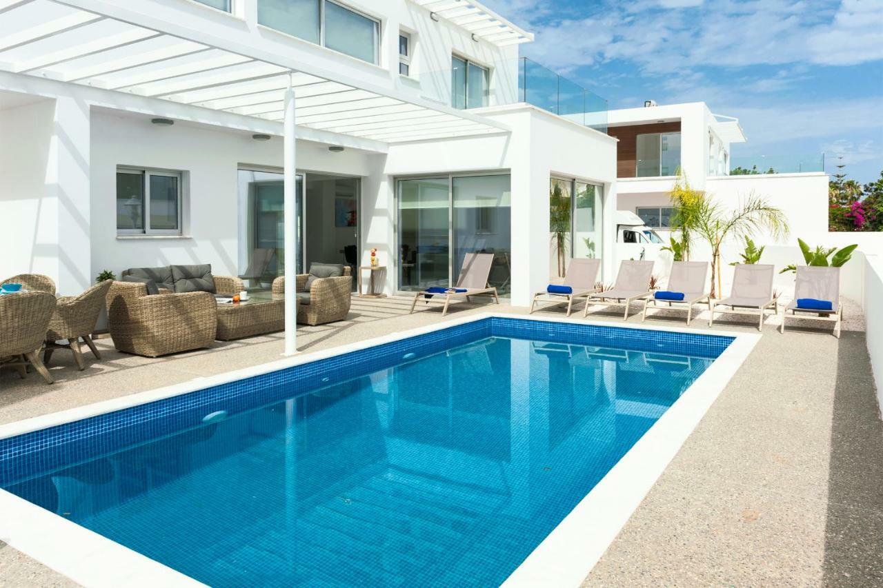 Villa Roberta Айя Напа Екстериор снимка